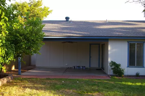 4250 E Modoc Dr, Phoenix, AZ 85044 photo 5