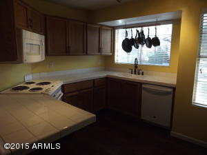 526 E Anderson Ave, Phoenix, AZ 85022 photo 8