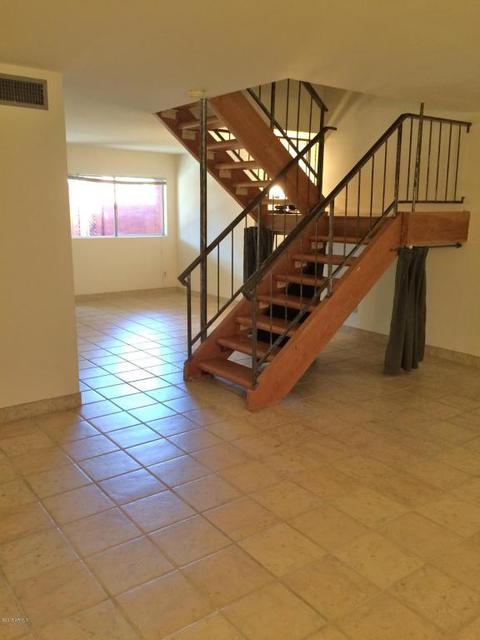 2857 E Fairmount Ave, Phoenix, AZ 85016 photo 8