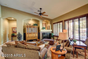 556 Elgin Ct, Gilbert, AZ 85295 photo 14