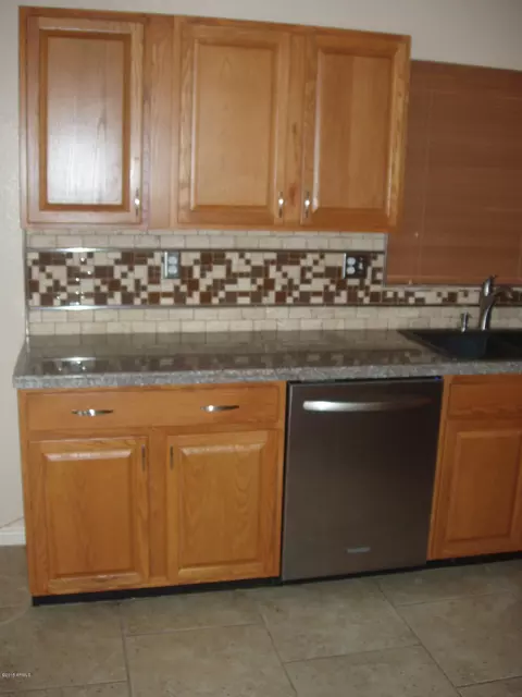 226 W Utopia Rd W, Phoenix, AZ 85027 photo 13