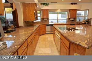 1067 E Waltann Ln, Phoenix, AZ 85022 photo 9