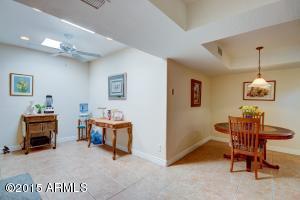 734 E Tuckey Ln, Phoenix, AZ 85014 photo 16