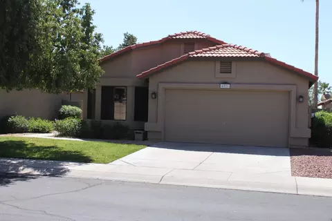 4521 E Tanglewood Dr, Phoenix, AZ 85048 photo 1