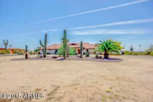 10155 E Fenimore Rd, Mesa, AZ 85207 photo 4