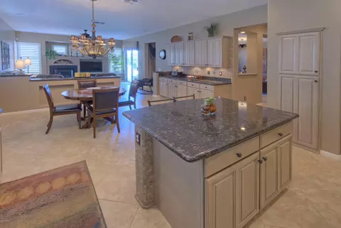 4196 E Clubview Dr, Gilbert, AZ 85298 photo 6