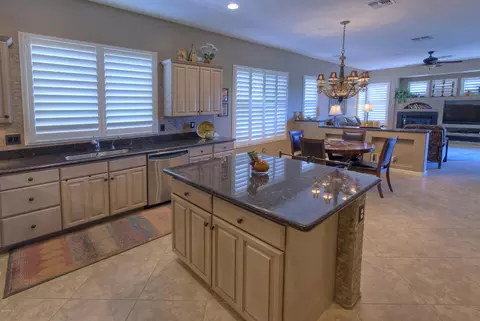4196 E Clubview Dr, Gilbert, AZ 85298 photo 7
