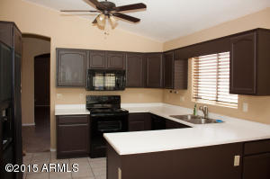 4501 E Woodland Dr, Phoenix, AZ 85048 photo 9