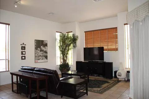 1271 N Bronco Ln, Gilbert, AZ 85233 photo 3