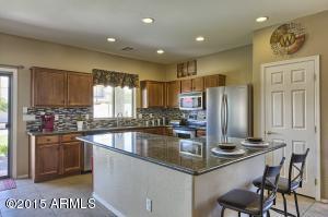 1243 E Apricot Ln, Gilbert, AZ 85298 photo 6