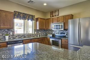 1243 E Apricot Ln, Gilbert, AZ 85298 photo 5