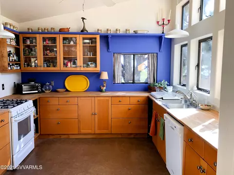 295 E Dundee Ave, Jerome, AZ 86331 photo 8