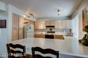 2347 Evans Dr, Phoenix, AZ 85022 photo 9
