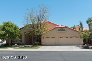 297 S Cobblestone Dr, Gilbert, AZ 85296 photo 3