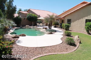 297 S Cobblestone Dr, Gilbert, AZ 85296 photo 9