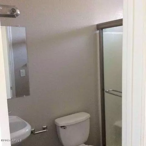2546 E Francisco Dr, Phoenix, AZ 85042 photo 8