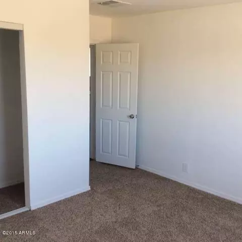 2546 E Francisco Dr, Phoenix, AZ 85042 photo 3