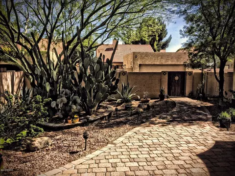 1909 E Vinedo Ln, Tempe, AZ 85284 photo 10