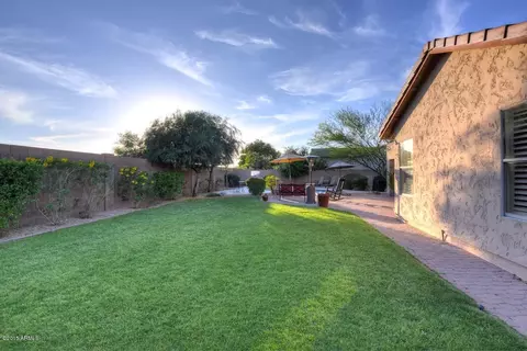 4023 E Adobe Dr, Phoenix, AZ 85050 photo 18
