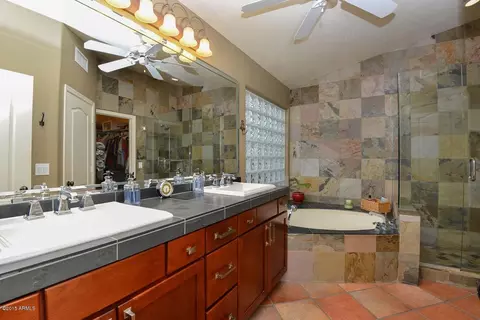 4023 E Adobe Dr, Phoenix, AZ 85050 photo 28