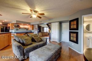 4622 E Carmen St, Phoenix, AZ 85044 photo 4