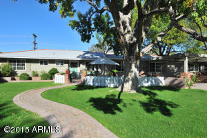 3850 Elm St, Phoenix, AZ 85018 photo 2