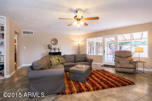 1030 Elm St, Phoenix, AZ 85014 photo 4