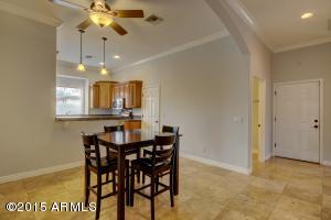 5239 N 8th Pl, Phoenix, AZ 85014 photo 4
