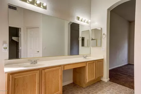104 E Spur Ave, Gilbert, AZ 85296 photo 17