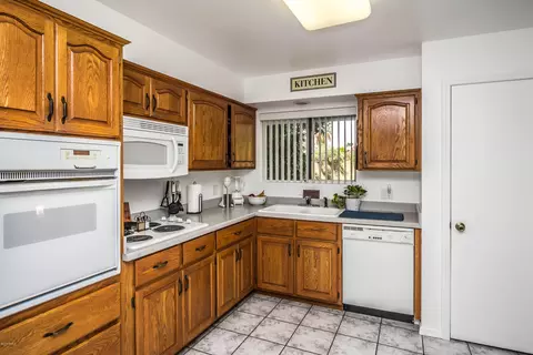 6939 Exmoor Dr, Mesa, AZ 85208 photo 17