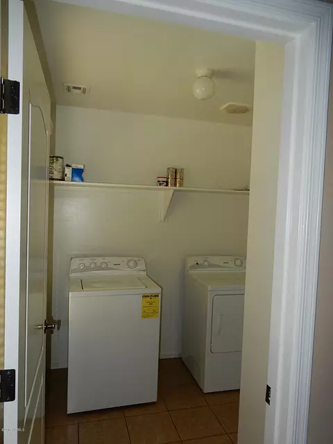 5641 S 21st Pl, Phoenix, AZ 85040 photo 5