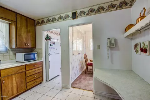 2541 Earll Dr, Phoenix, AZ 85016 photo 14