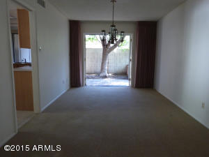 120 Echo Ln, Phoenix, AZ 85020 photo 25