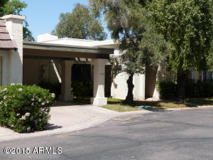 120 Echo Ln, Phoenix, AZ 85020 photo 3