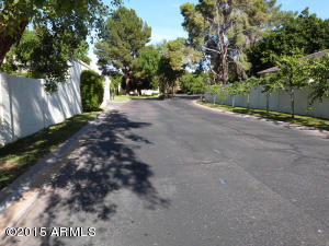 120 Echo Ln, Phoenix, AZ 85020 photo 17