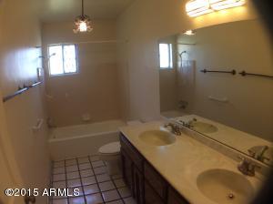 1725 E Tuckey Ln, Phoenix, AZ 85016 photo 11