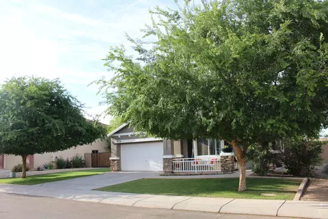 2734 E Del Rio St, Gilbert, AZ 85295 photo 9