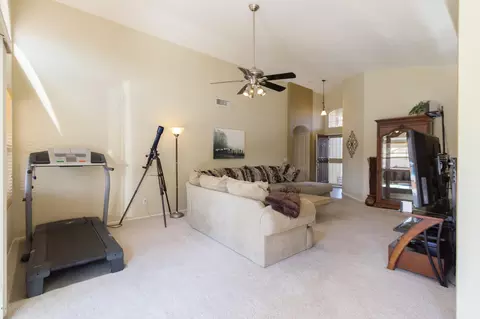 663 W Nopal Ave, Mesa, AZ 85210 photo 4