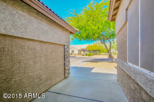 2105 S Porter St, Gilbert, AZ 85295 photo 4