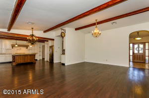 401 E Forest Hills Dr, Phoenix, AZ 85022 photo 3