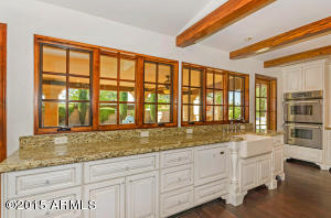 401 E Forest Hills Dr, Phoenix, AZ 85022 photo 5