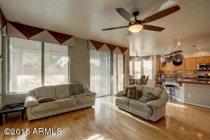 102 E Mesquite Ct, Gilbert, AZ 85296 photo 16