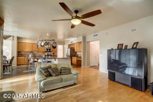 102 E Mesquite Ct, Gilbert, AZ 85296 photo 15
