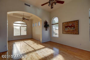 102 E Mesquite Ct, Gilbert, AZ 85296 photo 6