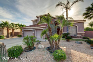 102 E Mesquite Ct, Gilbert, AZ 85296 photo 2