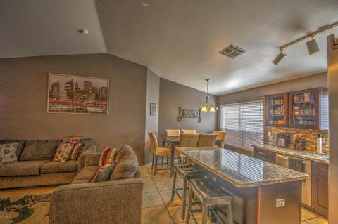 4538 E Glenhaven Dr, Phoenix, AZ 85048 photo 9