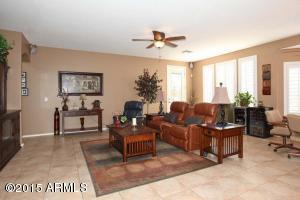 3262 E Bluebird Dr, Gilbert, AZ 85297 photo 2