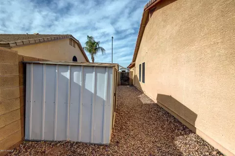 2115 E Smoke Tree Rd, Gilbert, AZ 85296 photo 20