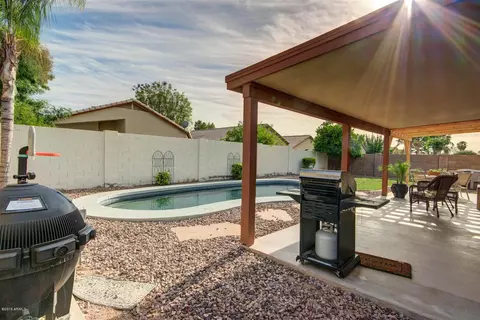 2115 E Smoke Tree Rd, Gilbert, AZ 85296 photo 23
