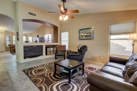 2115 E Smoke Tree Rd, Gilbert, AZ 85296 photo 7